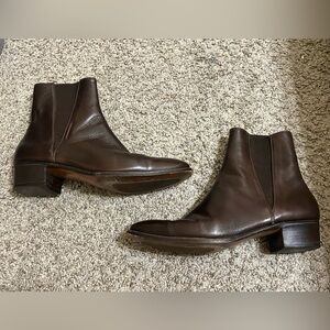 Gravati Per Neiman Marcus Brown Chelsea Boots Elastic Pull On Women's Size 7.5